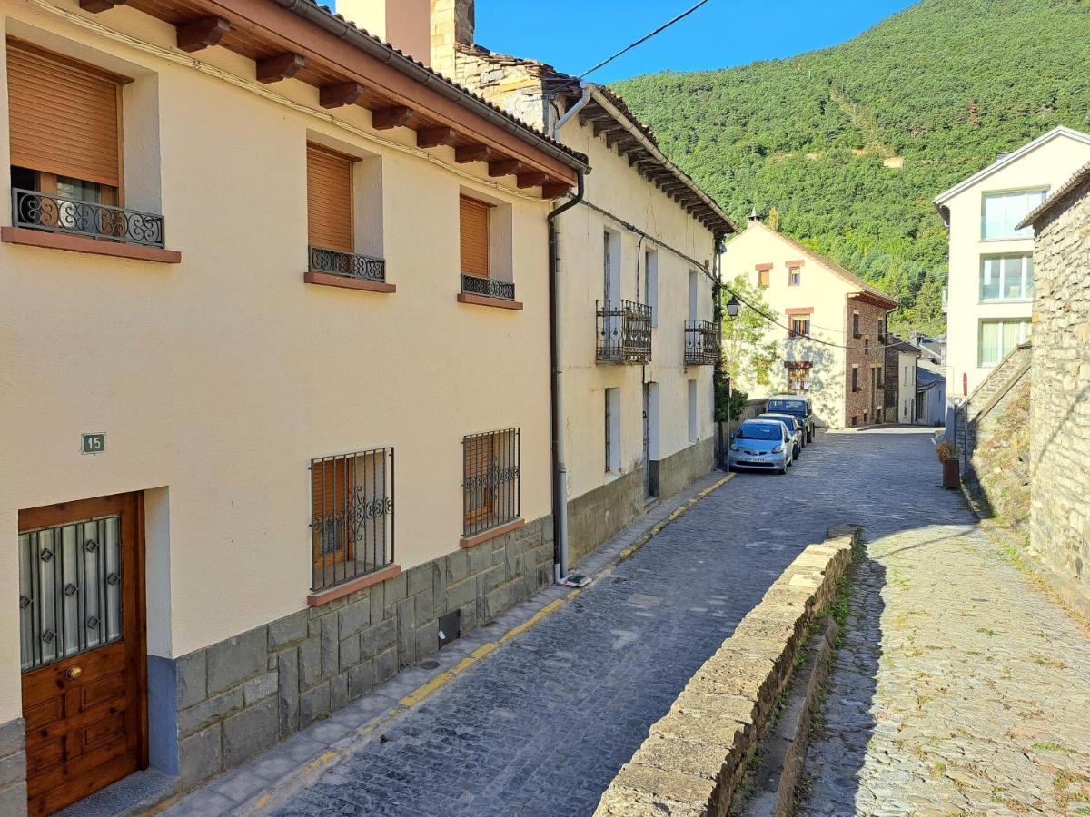 Apartamento Casa Coti Бьескас Экстерьер фото