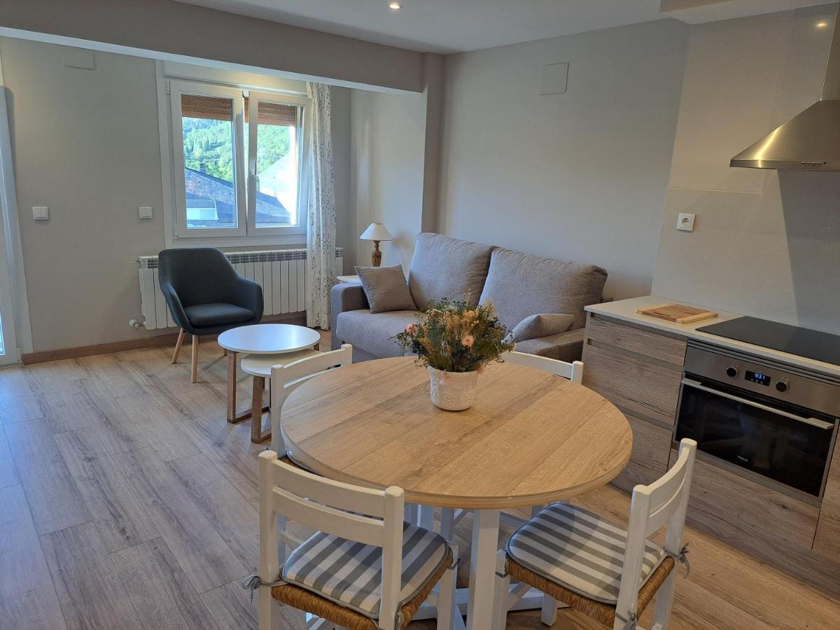 Apartamento Casa Coti Бьескас Экстерьер фото